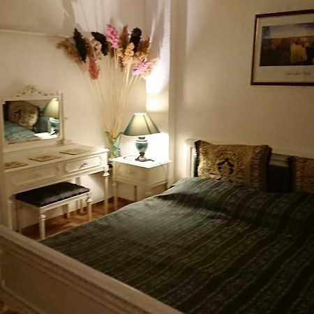 One Bedroom Apartment French Embassy Bukarest Kültér fotó